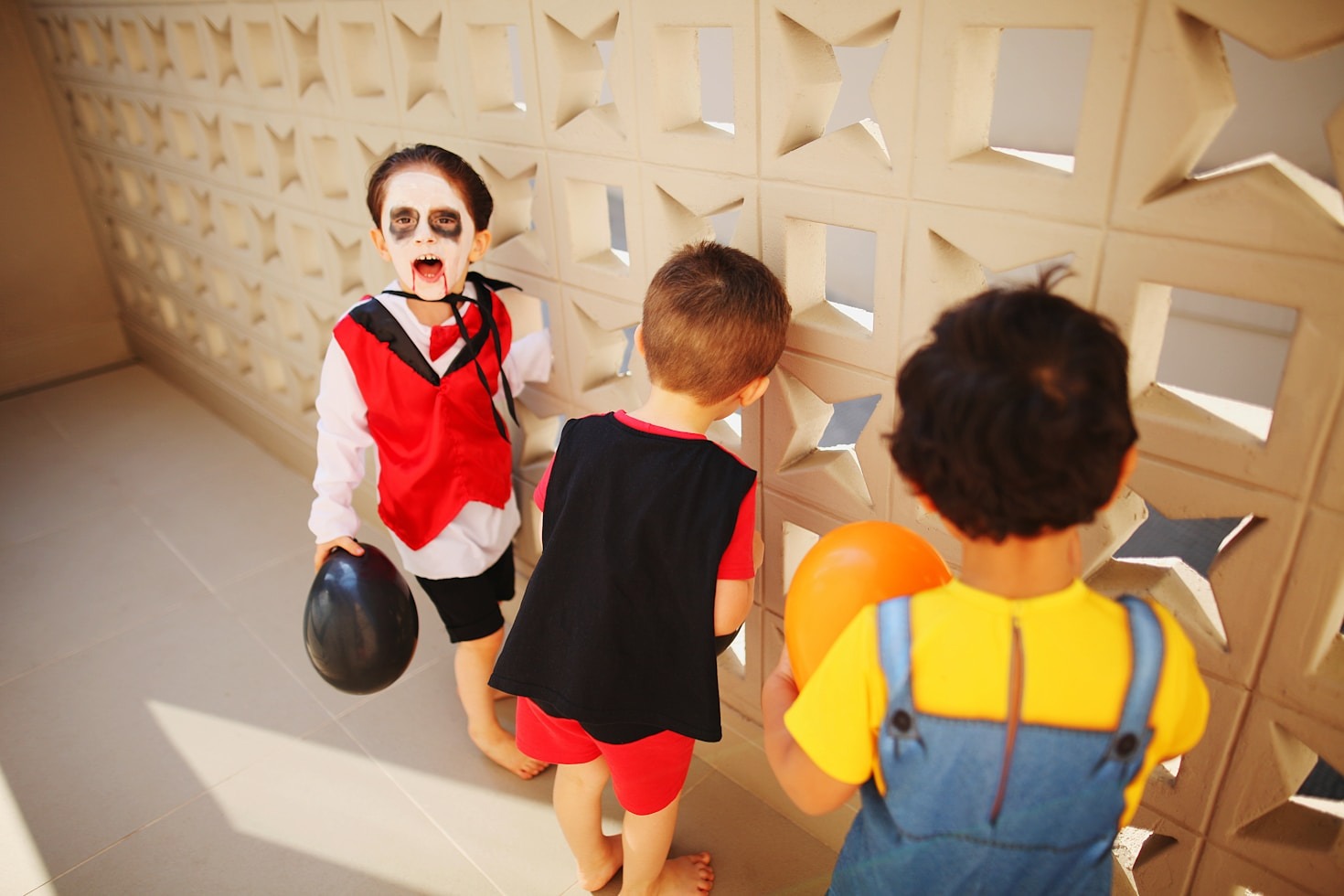 The Role of Curiosity in Learning